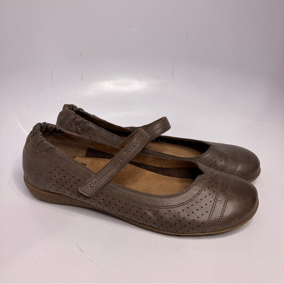 Taos Transit mary Jane flats taupe leather size 10 - Picture 1 of 8